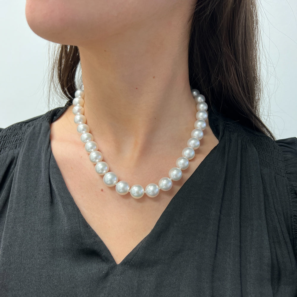 Pearl Strand/Necklace