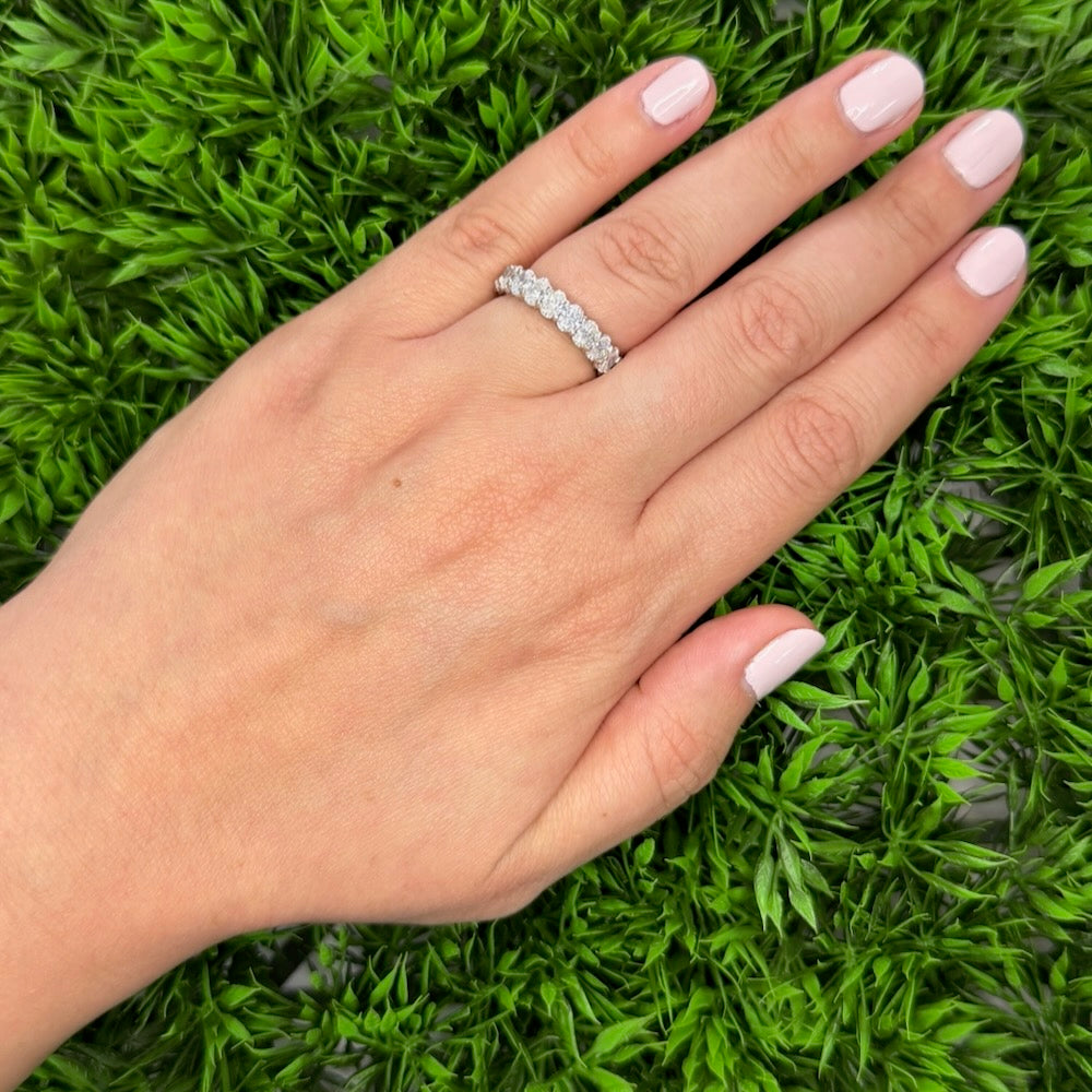 Diamond Wedding Bands  -  Women'