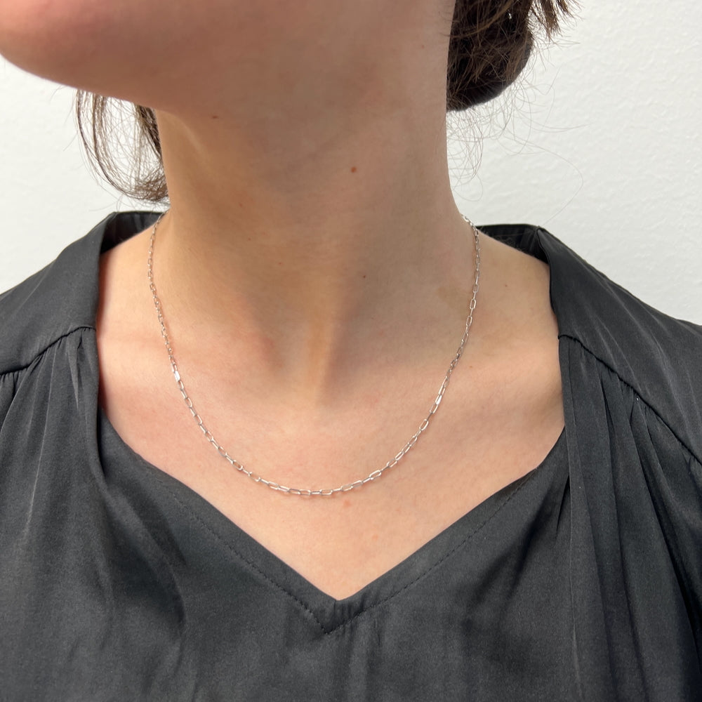 DFJ 14 Karat White Gold Diamond Cut Paperclip Necklace