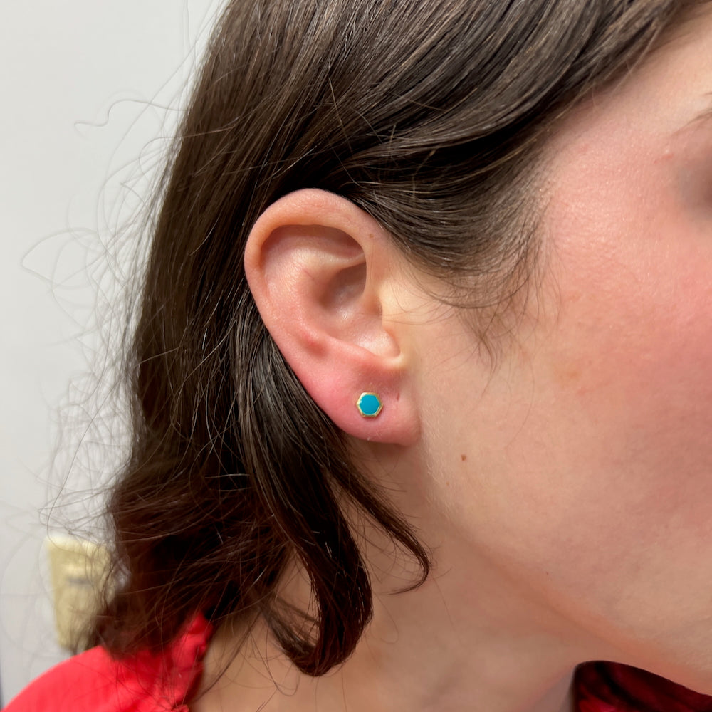 DFJ 14 Karat Yellow Gold Turquoise Enamel Hex Disc Stud Earrings