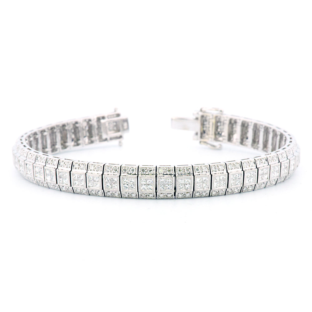 DFJ 18 Karat White Gold Diamond Vintage Inspired Bracelet 4.64TWT