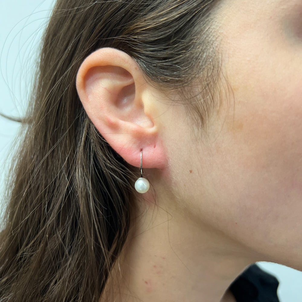 Pearl Earring