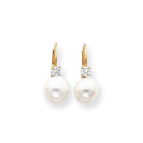 Pearl Earring