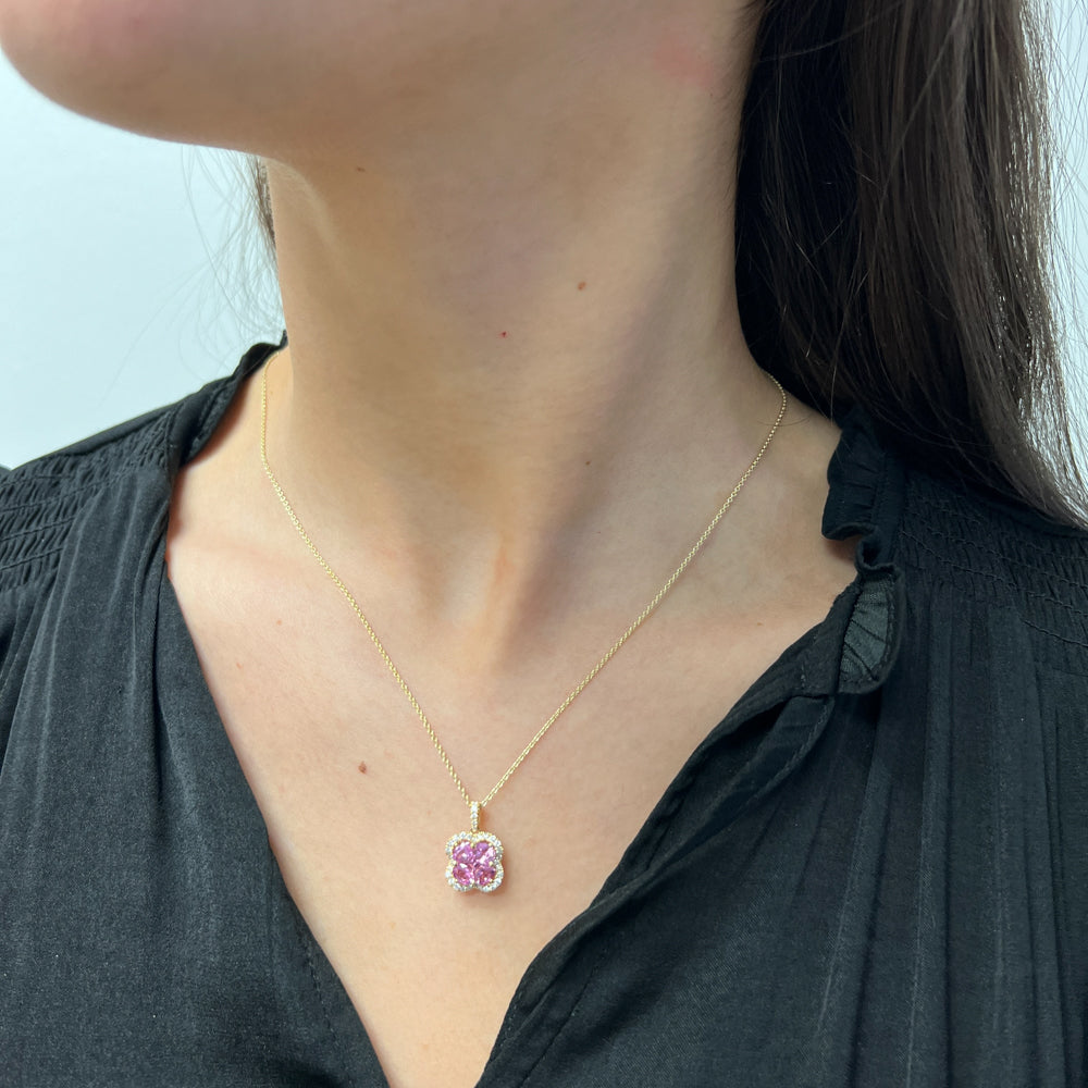 DFJ 18 Karat Yellow Gold Pink Sapphire &amp; Diamond Clover Necklace