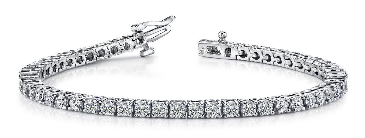 DFJ 14 Karat White Gold Diamond Tennis Bracelet 8.15TWT