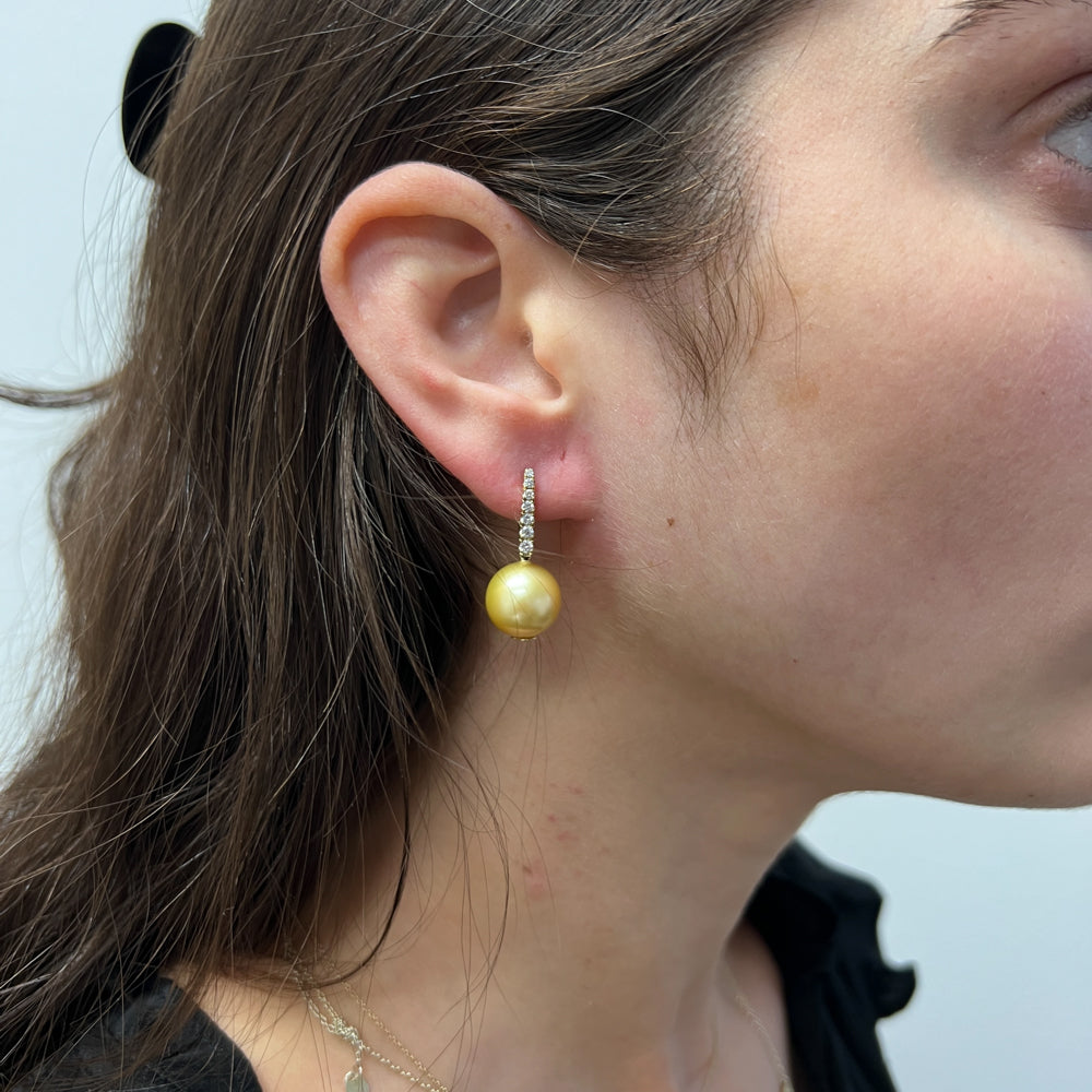 Pearl Earring