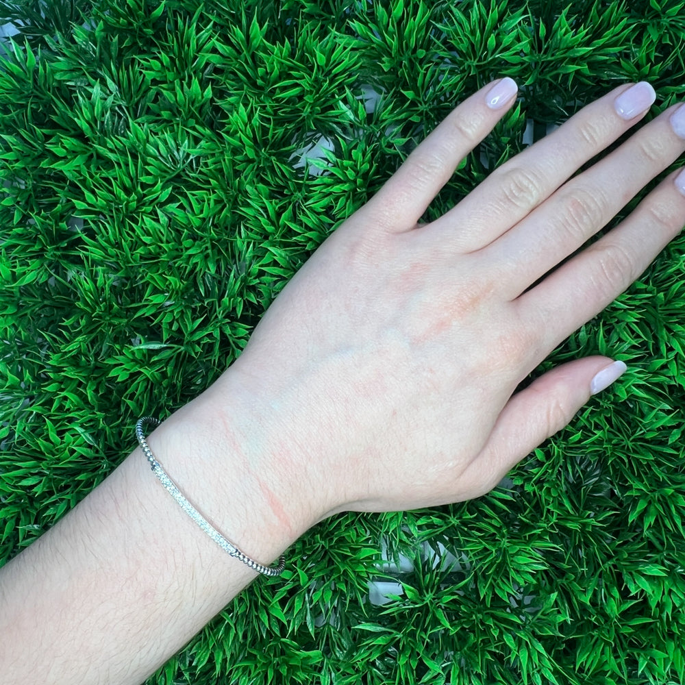 Gabriel &amp; Co. 14 Karat White Gold Bujukan Diamond Bar Split Cuff 0.34TWT