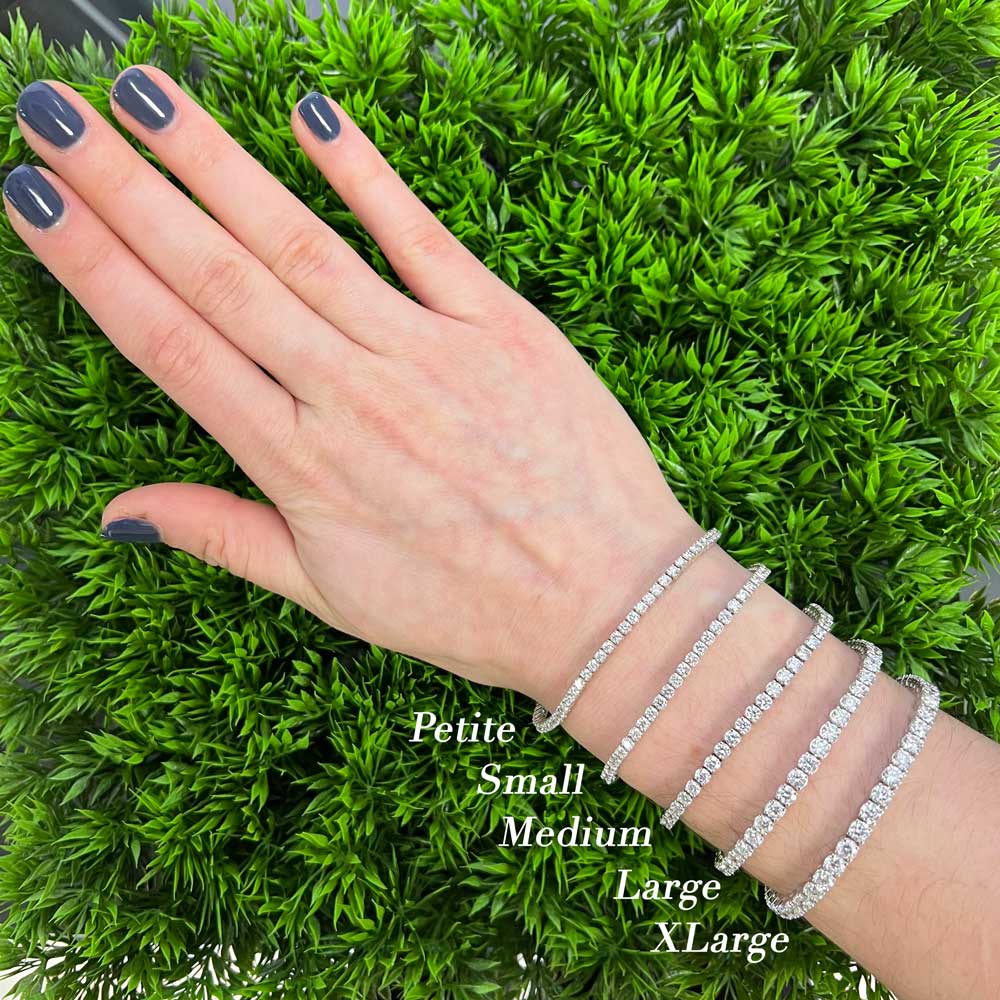 DFJ 14 Karat White Gold Diamond Tennis Bracelet - 2.23TWT