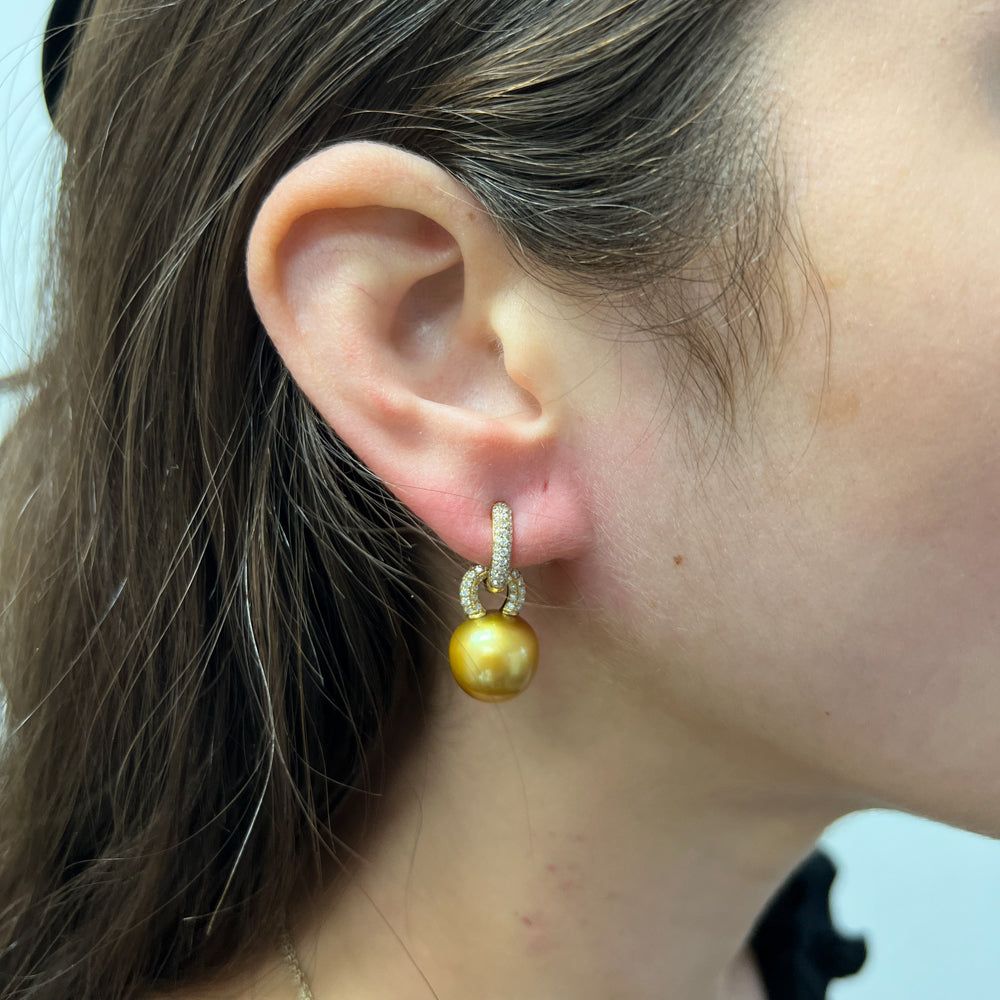 Pearl Earring