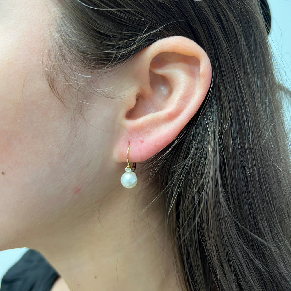 Pearl Earring