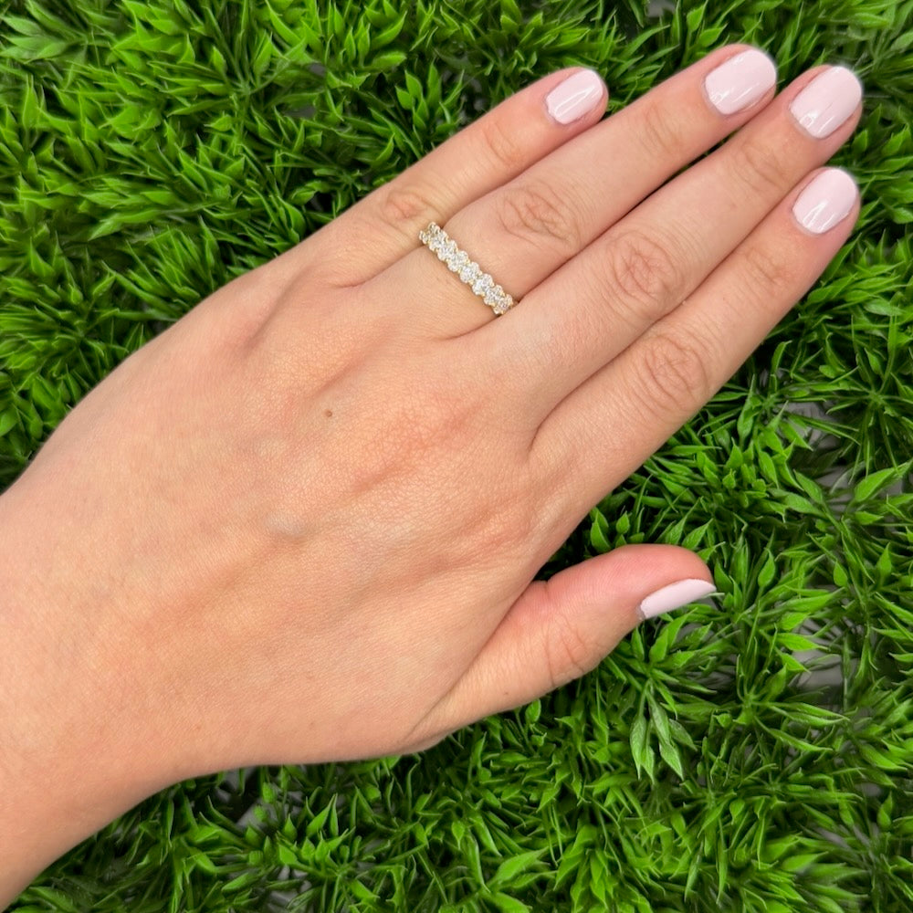 Diamond Wedding Bands  -  Women'