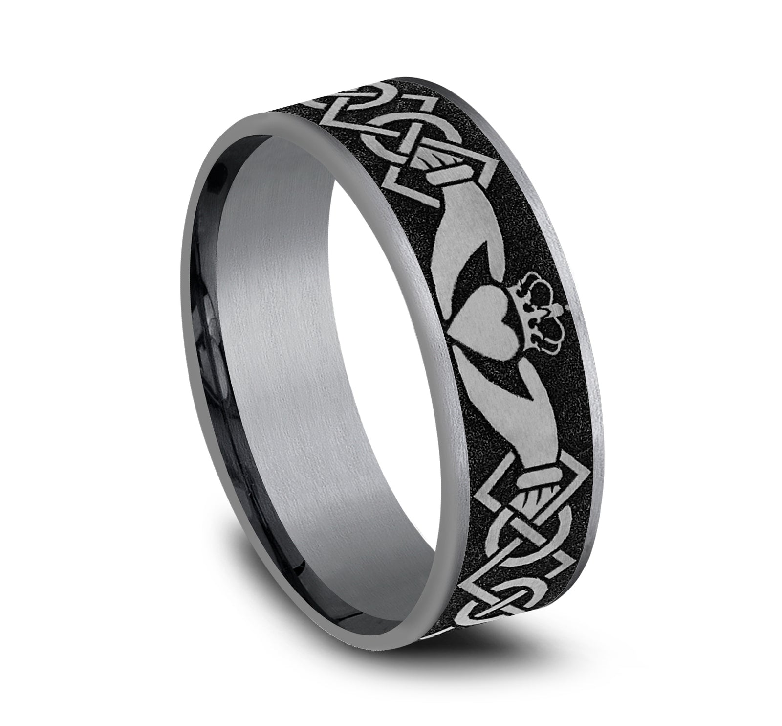 the-claddagh